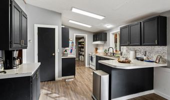 253 Aero Ln, Bigfork, MT 59911