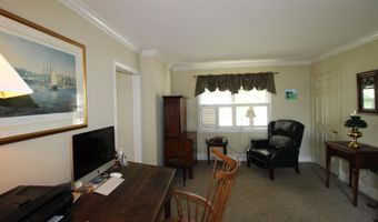 11 Tozier St, Belfast, ME 04915