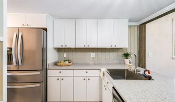 185 ESTALINE VALLEY Rd, Augusta Springs, VA 24411