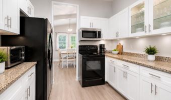 201 Hoop Pole Creek Dr, Atlantic Beach, NC 28512