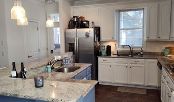 15 Brisbane Dr, Beaufort, SC 29902