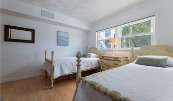 73 Conanicus Ave 4, Jamestown, RI 02835