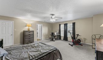 6911 Woodland Heights Dr, Avon, IN 46123