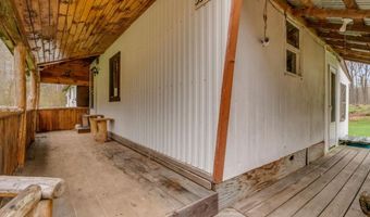 33 Plains Rd, Hiram, ME 04041