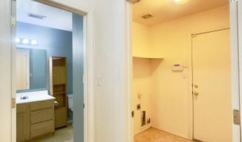 6419 Amberside Rd NW, Albuquerque, NM 87120