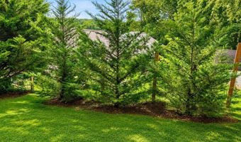 4394 Overlook Dr, Acworth, GA 30101
