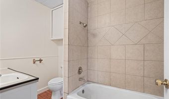 917 E Street NW, Ardmore, OK 73401