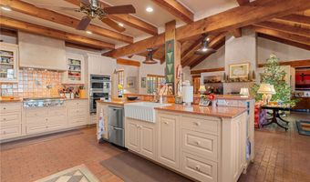 71 County Road 155, Abiquiu, NM 87510