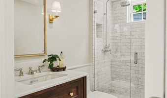 540 Rock Creek Dr, Ann Arbor, MI 48104