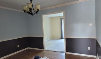 4517 N HEDGEROW Dr, Allentown, PA 18103