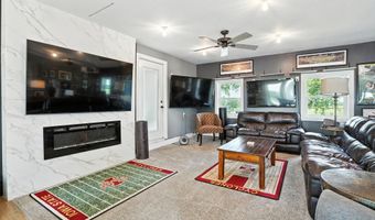 13201 NW 58th St, Polk City, IA 50226