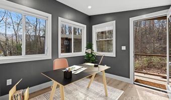 24 Lower Grassy Branch Rd, Asheville, NC 28805