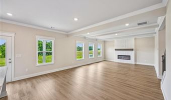 80 Chickadee Ct, Auburn, GA 30011