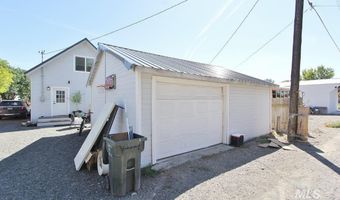 327 W Main St S, Vale, OR 97918