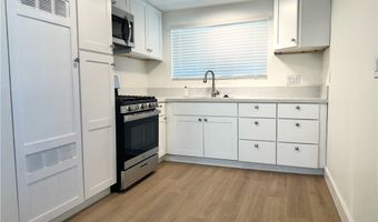 717 W Provential Dr D, Anaheim, CA 92805