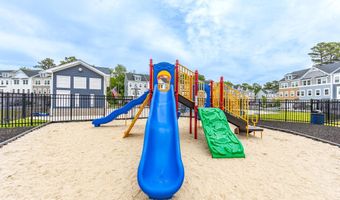 12428 SEA OAKS Ln 4, Berlin, MD 21811