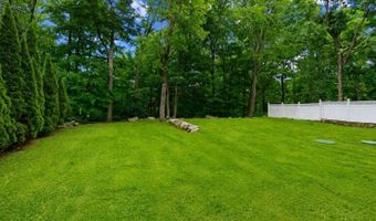 427 Shepperd Ln, Alloway, NJ 07422