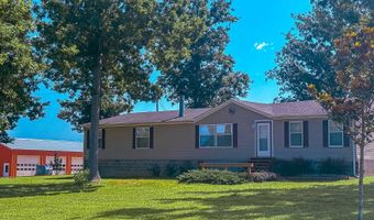 1860 Pencil Factory Rd, Big Sandy, TN 38221