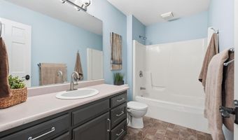 4537 W Black Oak Cir, Angola, IN 46703