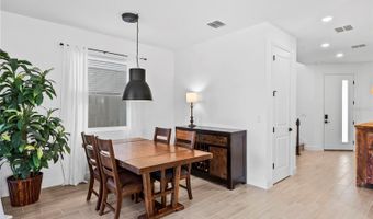 6026 JENSEN VIEW Ave, Apollo Beach, FL 33572