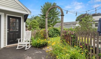 58 Lakeshore Ave, Beverly, MA 01915