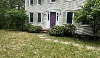 92 Brentwood Ln, Barnstable, MA 02630