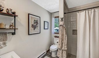 25 Arciel Dr, Albrightsville, PA 18210