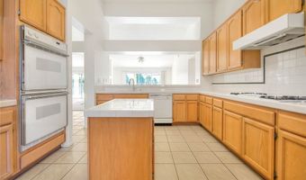 19149 Catalina, Apple Valley, CA 92308