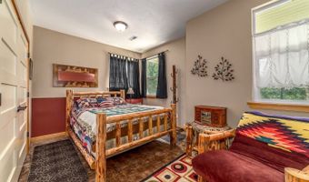 21626 GLAZE Rd, Veneta, OR 97487
