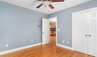 219 Fenner Hill Rd, Hopkinton, RI 02832