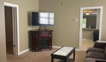 119 Pine St, Badin, NC 28009