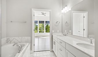 828 Bobcat Ave 404, Columbus, OH 43212