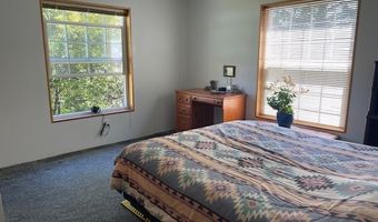 98427 VAN PELT Dr, Brookings, OR 97415
