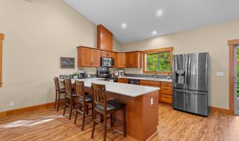 303 S MARINE St, Rockaway Beach, OR 97136
