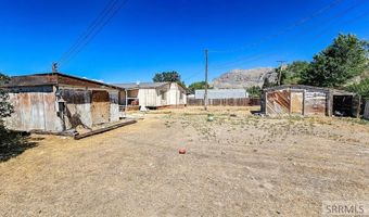 635 Thelma Ave, Arco, ID 83213