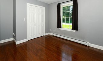 50 Braman St, Auburn, ME 04210