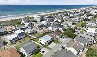 102 W Dobbs St, Atlantic Beach, NC 28512