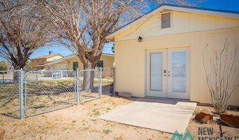 20 Nichol St, Carlsbad, NM 88220