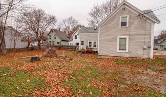 218 Grove St, Bangor, ME 04401