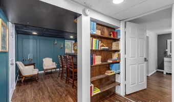 107 Elm St, Allegan, MI 49010