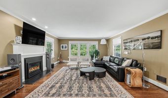 504 Burson Pl, Ann Arbor, MI 48104