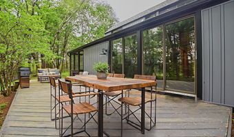 110 Access Rd, Becket, MA 01223