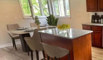 1165 Park Ave, Amherst, OH 44001