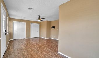 404 Comanche Trl, Altus, OK 73521