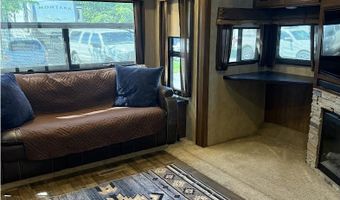 54432 MCKENZIE Hwy 23, Blue River, OR 97413