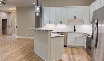 2002 Cherry Xing, Benton, AR 72015