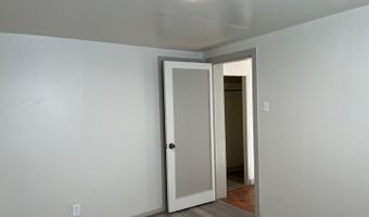 214 Princeton Dr SE 1/2, Albuquerque, NM 87106