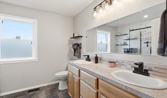222 E Remington Rd, Athol, ID 83801