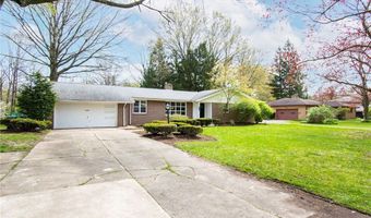 3699 Staunton Dr, Youngstown, OH 44505