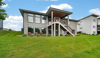1007 Lynne Dr, Adel, IA 50003